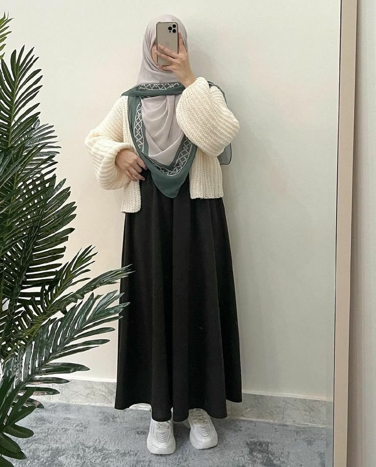 أجمل ستايلات واسعة للعيد 2026.. تألقي بإطلالة مريحة وراقية 4 370d52bab1fb3d6923232c949cee6fe0