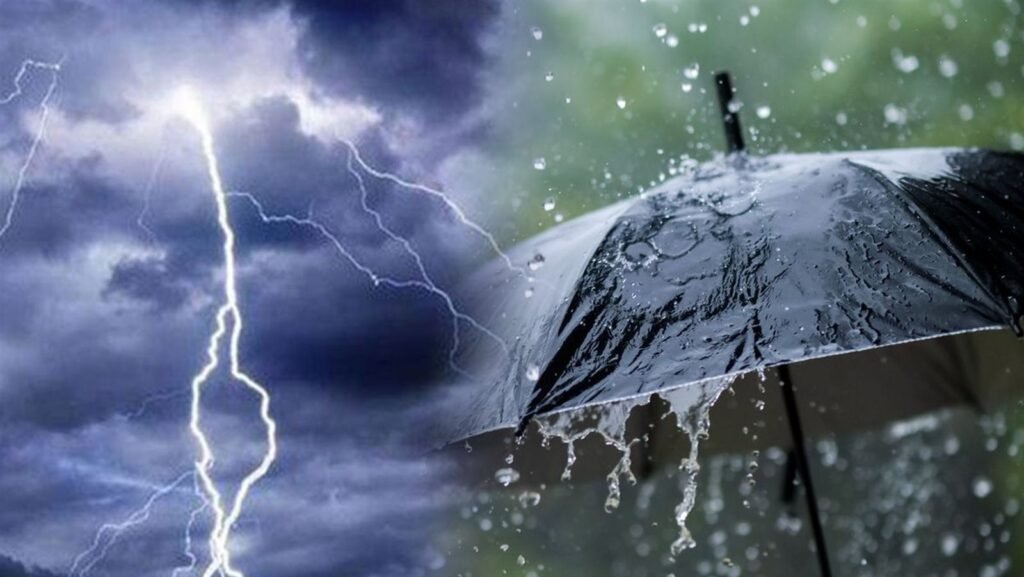 أمطار غزيرة وسيول