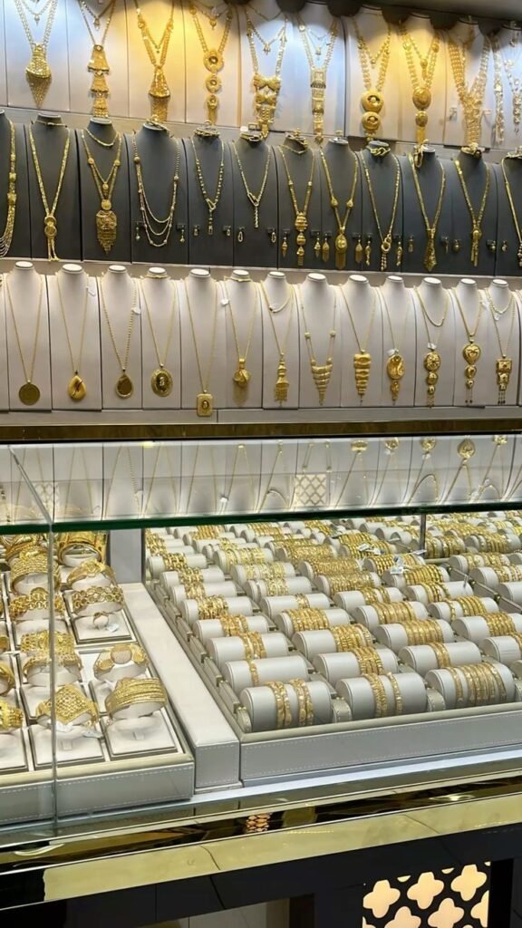 تحديث لحظي: سعر الذهب اليوم الأحد في مصر.. استقرار عيار 24 وعيار 21 بالمصنعية 2 سعر الذهب اليوم الأحد في مصر