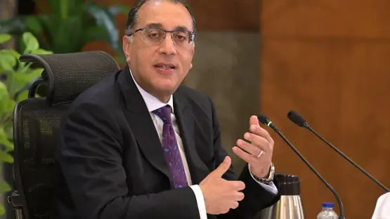 ترشيد استهلاك الطاقة.. قرارات حكومية جديدة تشمل العمل عن بعد وغلق المحال (تفاصيل) 3 ترشيد الطاقة في مصر