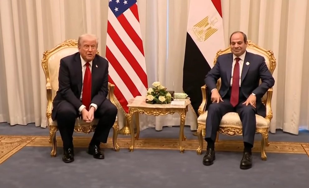 الرئيس السيسى لترامب: لا أحد غيرك يستطيع إيقاف الحرب.. وتداعياتها خطيرة 2026 2 الرئيس السيسى لترامب