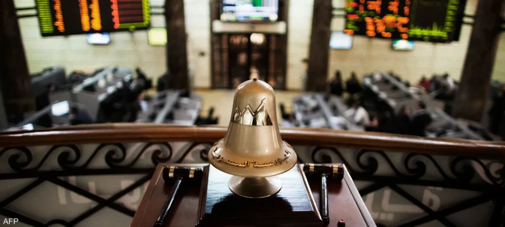 البورصة المصرية اليوم: صعود جماعي تاريخي وأرباح رأس المال السوقي تتخطى 32 مليار جنيه 4 سعر الدولار اليوم الجمعة في البنوك المصرية: تحديث جديد 3 أبريل 2026