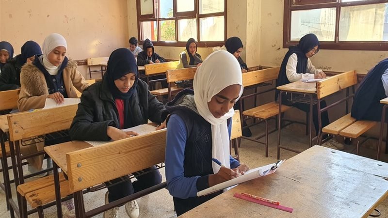 التقييمات الأسبوعية والغياب.. التعليم تصدر ضوابط جديدة تمنع الإعادة للمتغيبين 2026 4 التقييمات الأسبوعية