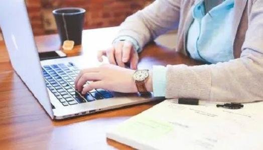 رسمياً.. بدء تطبيق العمل عن بعد في الجيزة يوم الأحد من كل أسبوع