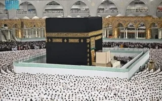 بـ 5 إجراءات هندسية.. بدء الصيانة الدورية لـ الكعبة المشرفة للحفاظ على عناصرها 3 الكعبة المشرفة