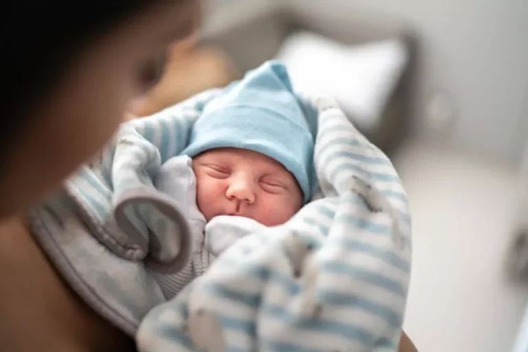 رؤية الطفل الرضيع في المنام