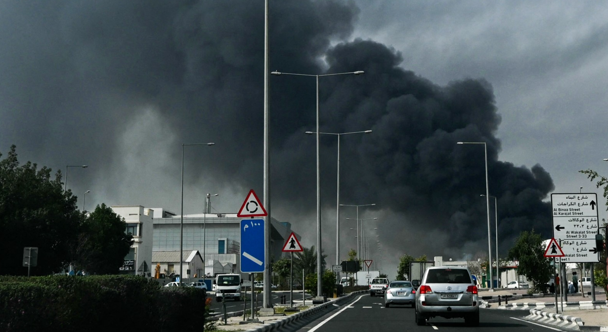 قطر تعلن نجاح الدفاع الجوي في اعتراض طائرات مسيرة قادمة من إيران الأحد 15 مارس 1 طائرات مسيرة