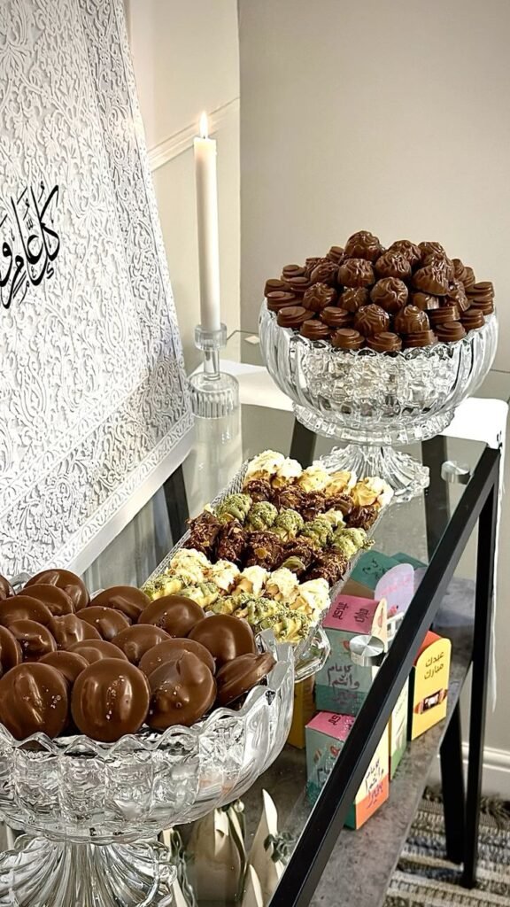 دليل ديكورات عيد الفطر 2026: 10 أفكار إبداعية لتحويل منزلك إلى جنة بأقل التكاليف 3 061505c53423d1d93e74dde34e17943c