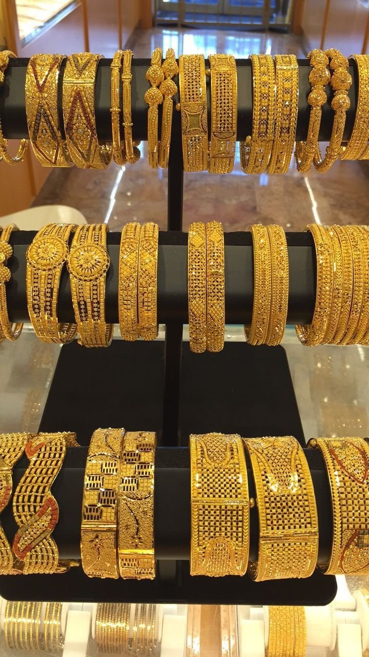 تراجع سعر الذهب عيار 21 اليوم في مصر