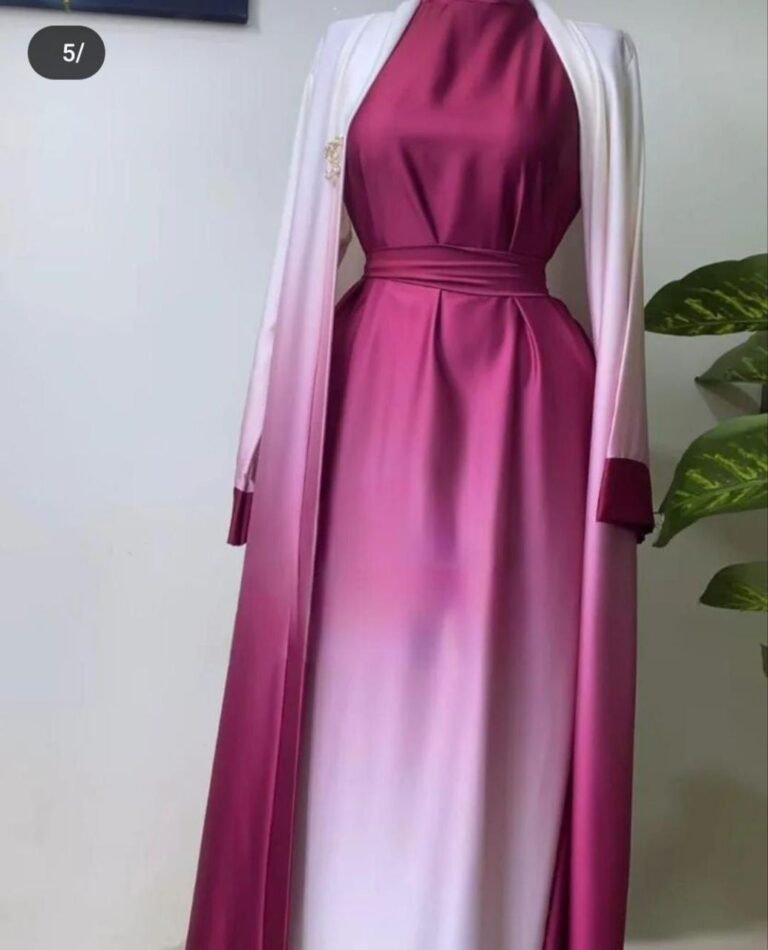 أزياء فضفاضة للمحجبات