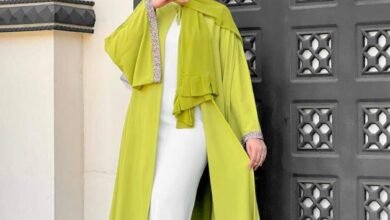 ملابس واسعة ومحتشمة