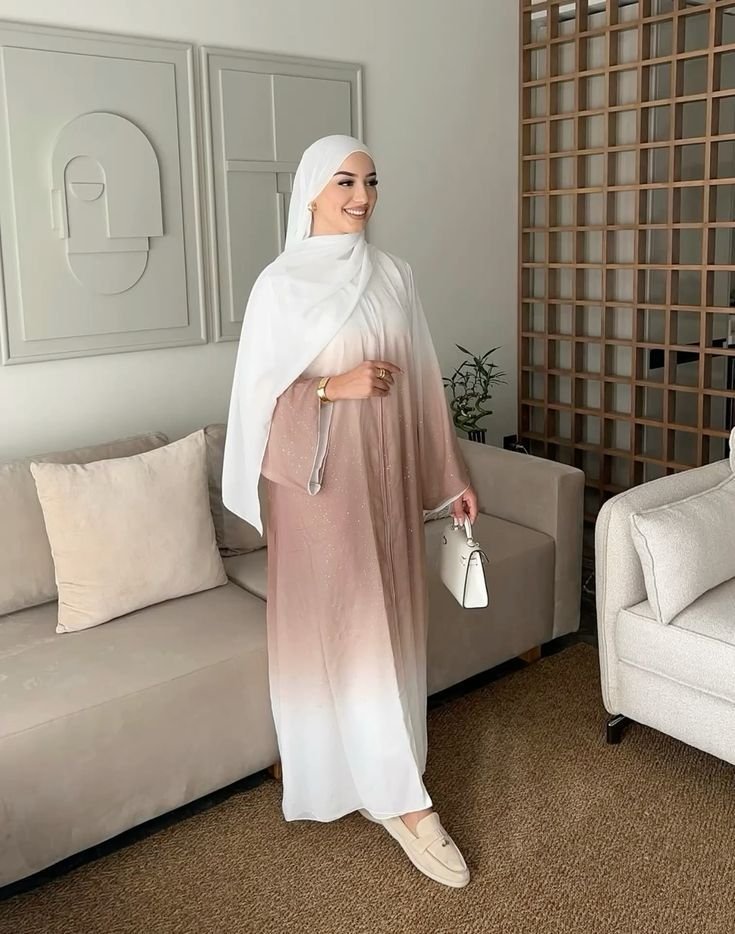 أناقة واحتشام: دليل أحدث موديلات بلوزات محجبات صيف 2026 لإطلالة عصرية ومتميزة 2 a6ddb2cf60a0c7876676c13da83d1223