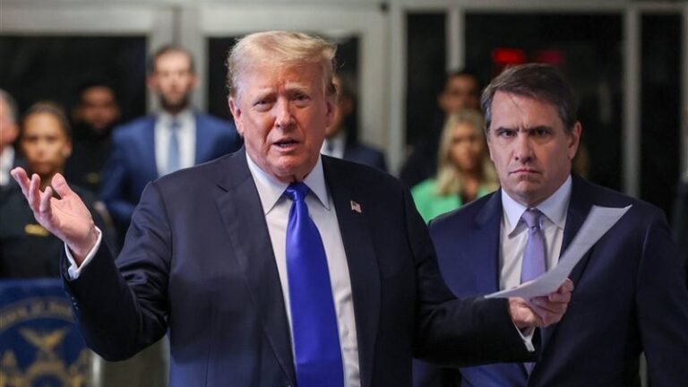 إقالة بام بوندي.. ترامب يطيح بوزيرة العدل ويعين تود بلانش في "زلزال" سياسي 2026 22 إقالة بام بوندي