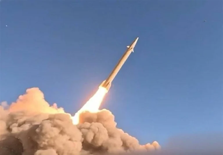 رشقة صاروخية إيرانية تستهدف إسرائيل.. تفاصيل التصعيد العسكري المباشر 2026 10 رشقة صاروخية إيرانية