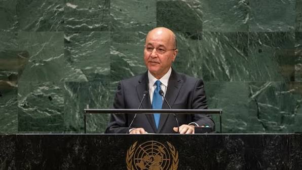 اللاجئين