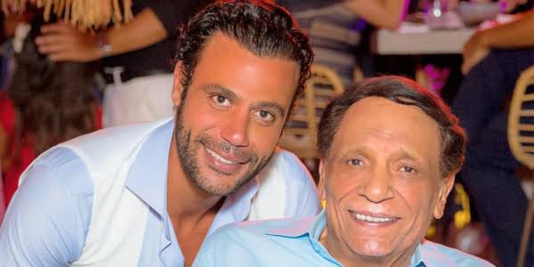 محمد إمام يفاجئ الجمهور