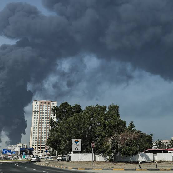 آثار ضربة إيرانية جديدة بالخليج وأضرار في الكويت