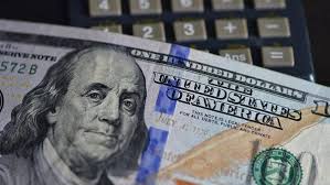 تراجع سعر الدولار