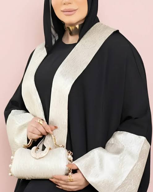عبايات محجبات