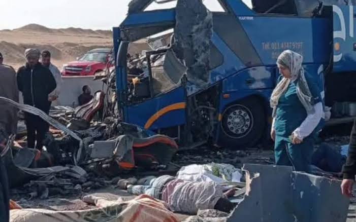 حادث طريق أسيوط